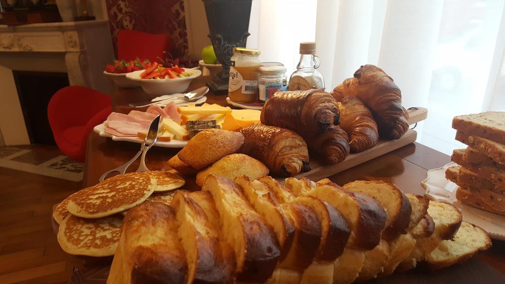 La Porte De Bretagne 佩罗讷 外观 照片