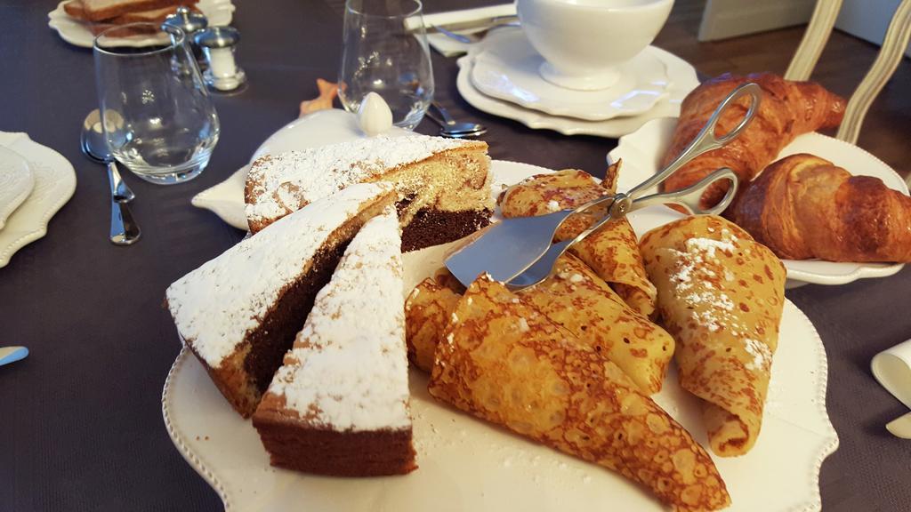 La Porte De Bretagne 佩罗讷 外观 照片